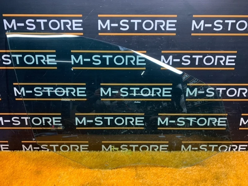 Стекло боковое Volvo Xc60 2013 31386793 DZ47 B4204T7, переднее правое