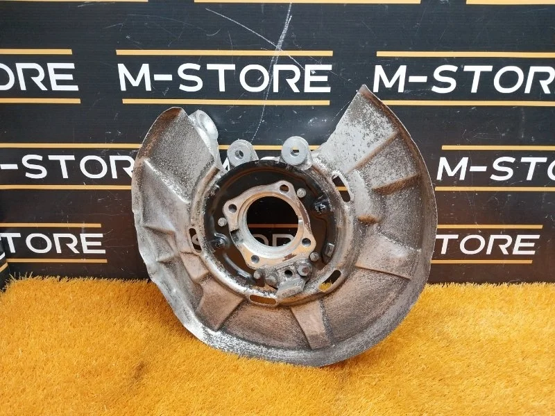 Кулак поворотный Bmw 7-Series 2011 33326796498 F01 N63B44A, задний правый