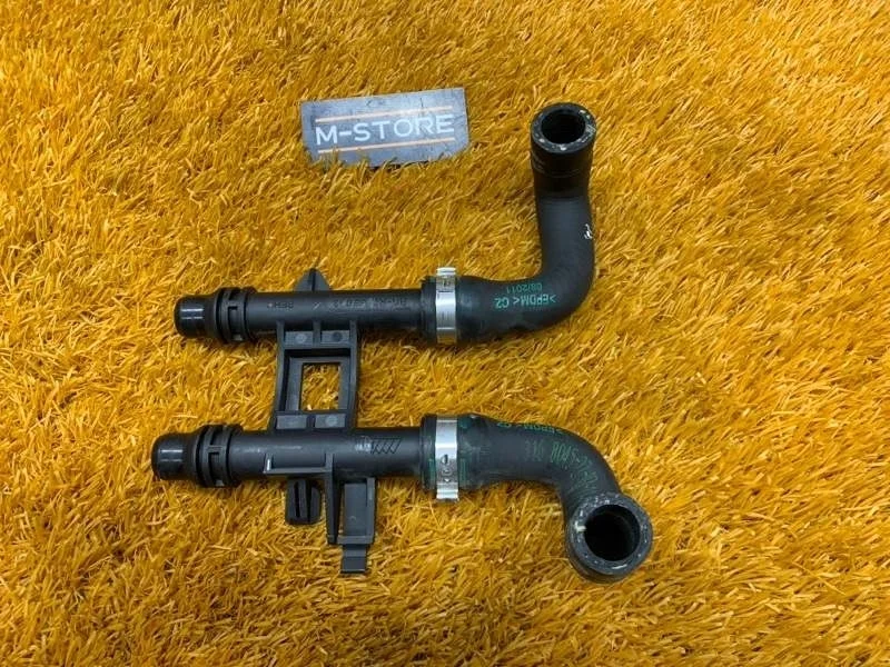 Патрубок системы охлаждения Bmw 7-Series 2011 17117576827 F01 N63B44A