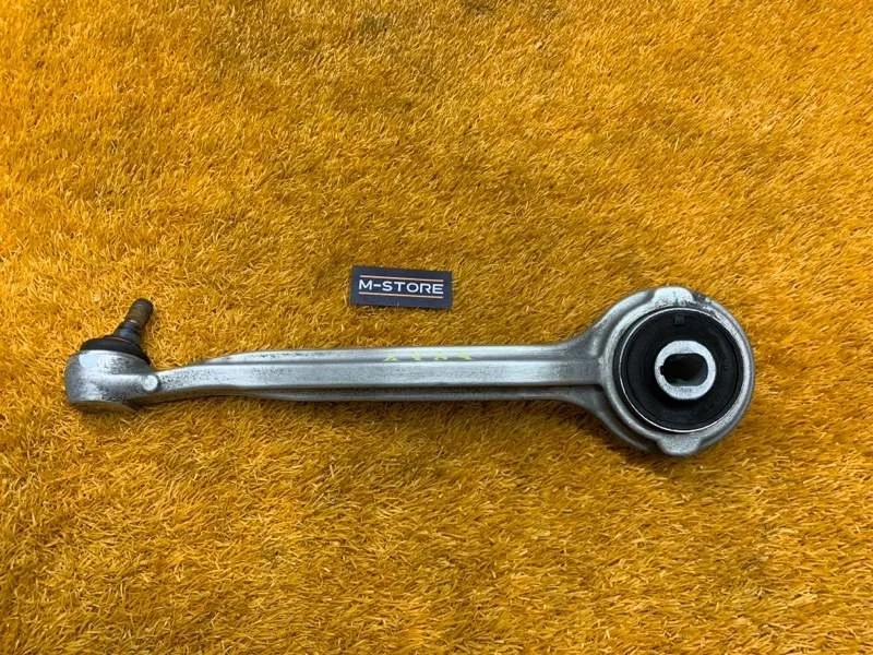 Рычаг подвески верхний Mercedes-Benz C-Class 2010 A2043308811 W204 271.860, передний правый