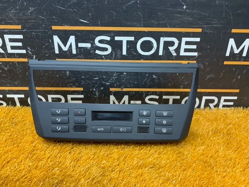 Блок управления климат-контролем Bmw X3 2005 64113417544 E83 M54B30 (306S3)