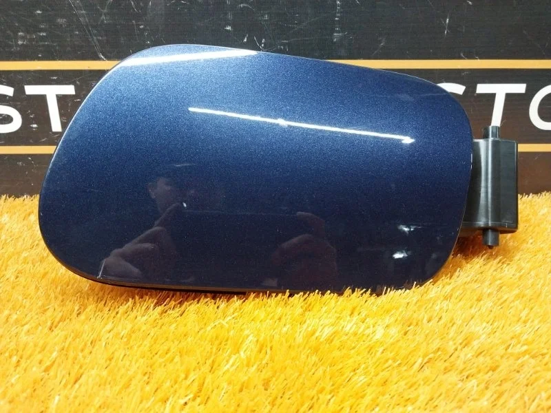 Лючок бензобака Volkswagen Touareg 2012 7P6809857 7P CGRA