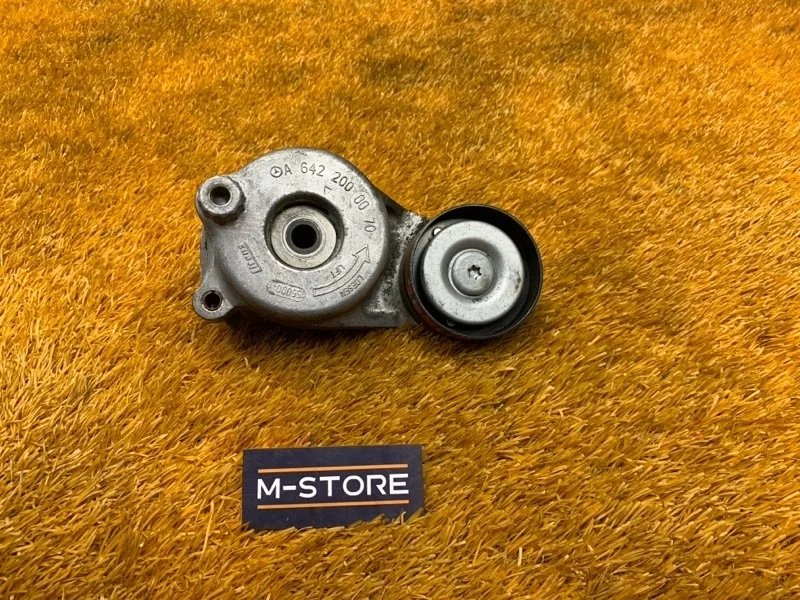 Натяжитель приводного ремня Mercedes-Benz E-Class 2006 A6422000070 W211 642.920