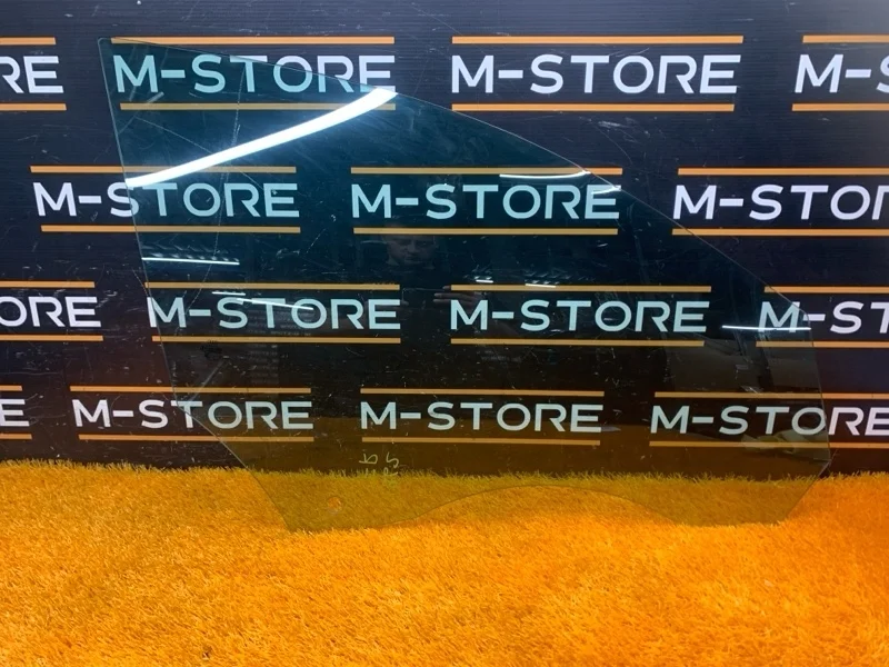 Стекло боковое Audi A5 2012 8T8845202B 8T CDNC, переднее правое