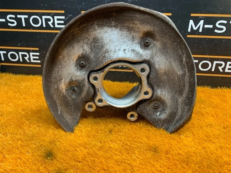 Кулак поворотный Audi Q5 2011 8R0505431F 8R CDNC, задний левый