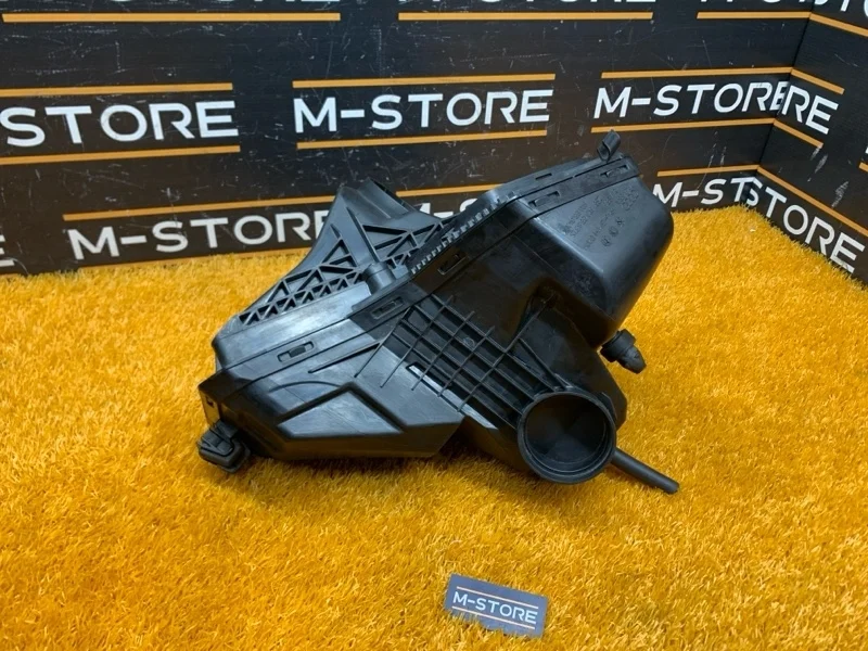 Корпус воздушного фильтра Audi A5 2012 8R0133837S 8T CDNC