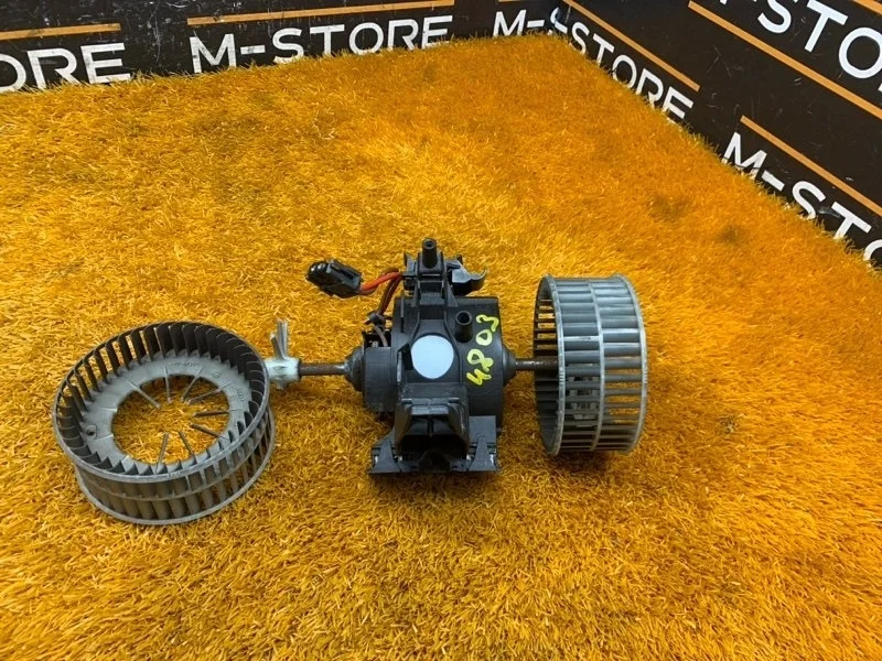 Мотор печки Bmw 5-Series 2005 64116933910 E60 N52B25A