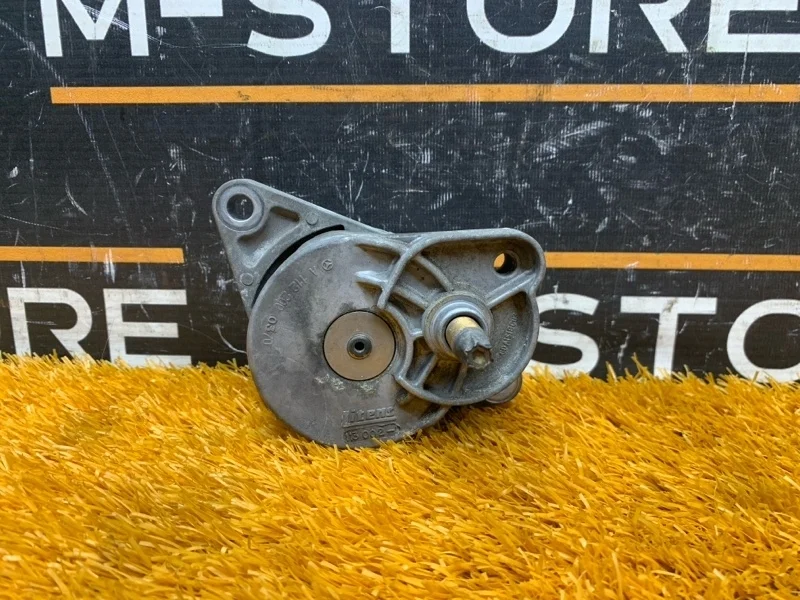 Натяжитель приводного ремня Mercedes-Benz S-Class 2001 A1122000370 W220 112.944