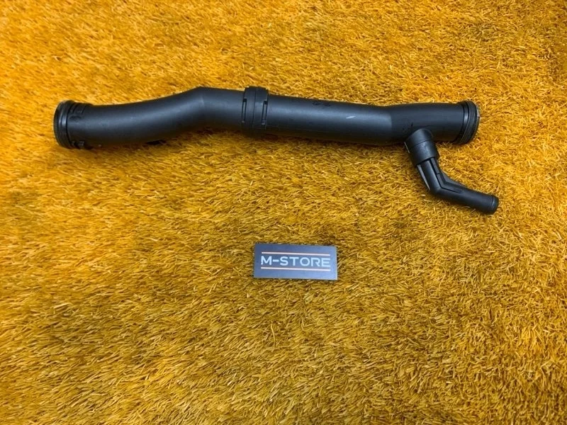 Патрубок системы охлаждения Volkswagen Tiguan 2013 03C121065F 5N CTHA