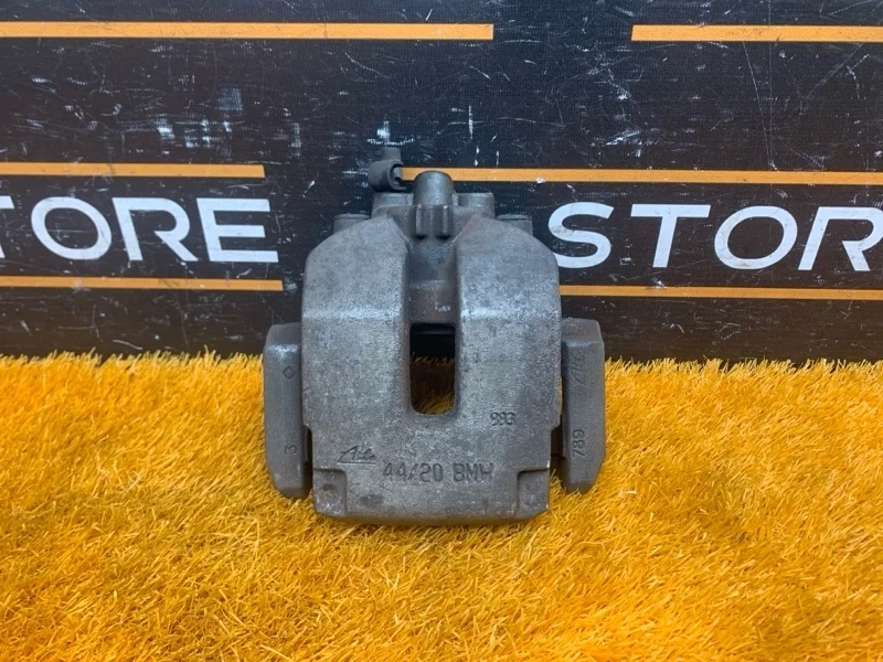 Суппорт Bmw X5 2008 34216776787 E70 N52B30A, задний левый