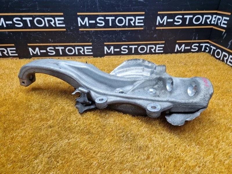 Кулак поворотный Bmw 5-Series 2012 31216775769 F10 N20B20B, передний левый