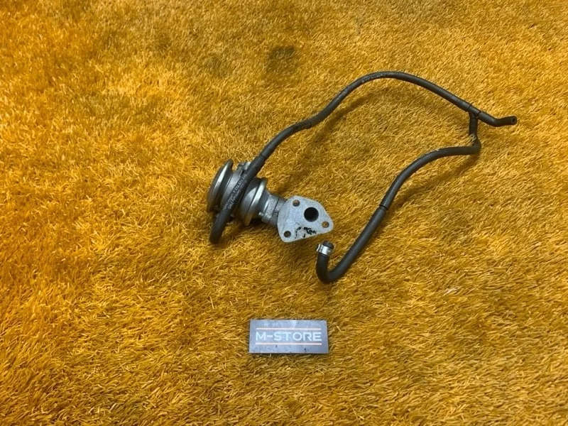 Клапан EGR Audi A4 2003 06C131166B 8E/B6 ASN