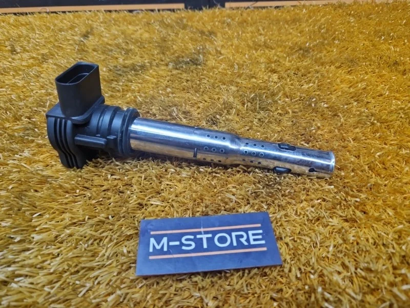 Катушка зажигания Audi A4 2009 06H905115 8K CDH