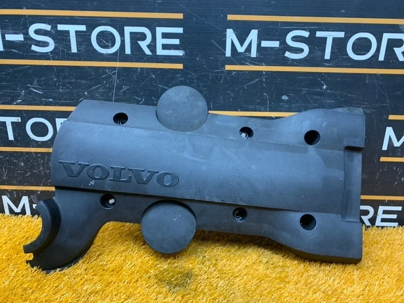 Крышка двигателя Volvo S80 30650895 AS60 B5254T6