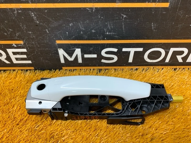 Ручка двери внешняя Audi A3 2014 5N0837885 8V CXSA, передняя правая