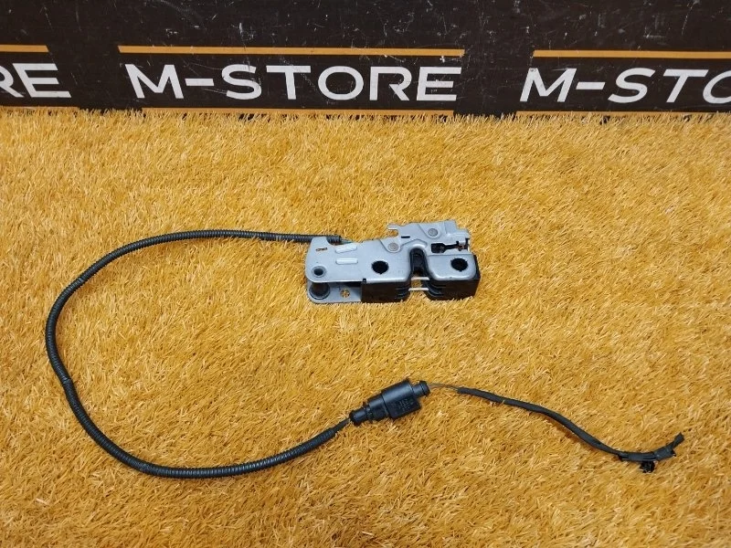 Замок капота Volkswagen Tiguan 2013 5N0823509B 5N CTHD