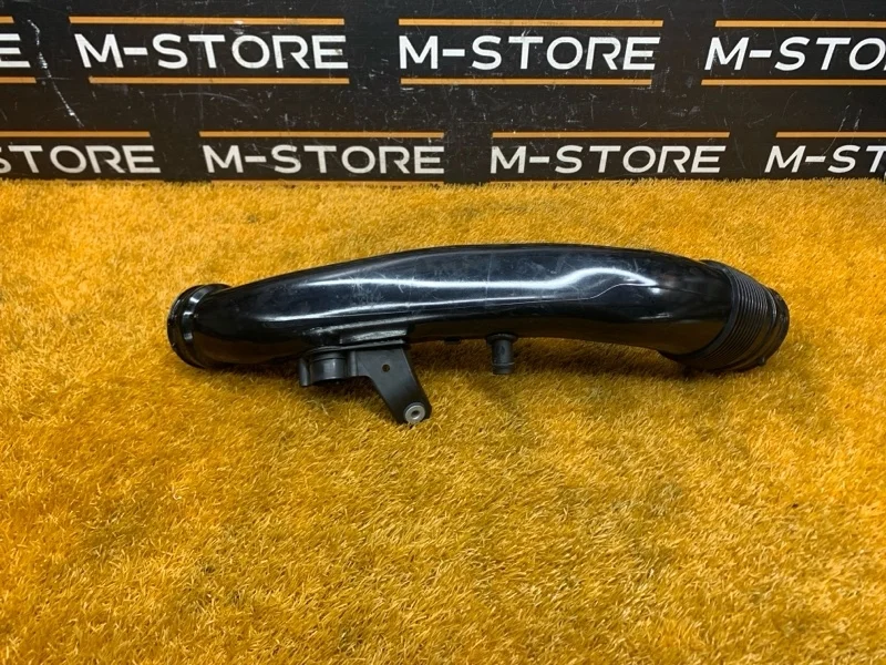 Патрубок воздушного фильтра Bmw X3 2012 13717583714 F25 N55B30A