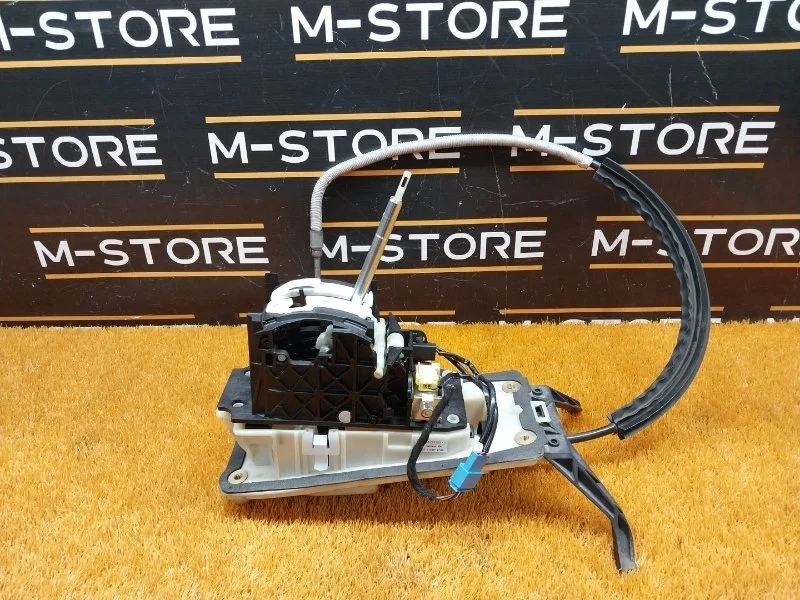 Селектор акпп Volkswagen Touareg 2010 7L6713025K 7L BHK