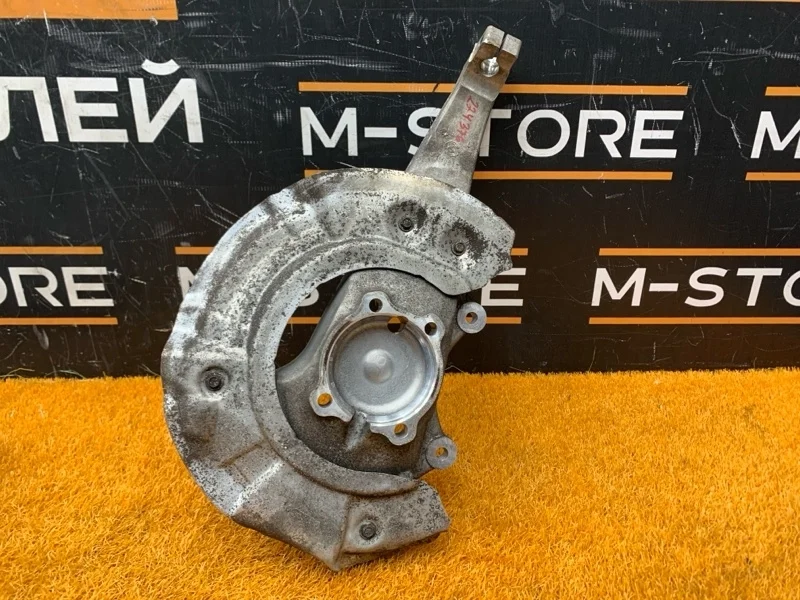 Кулак поворотный Bmw 7-Series 2012 31216775767 F01 N55B30A, передний левый