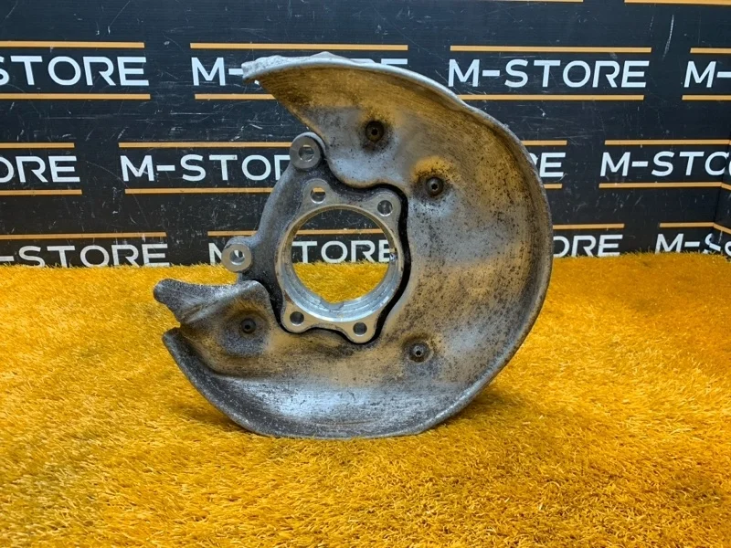 Кулак поворотный Audi A5 2013 8R0505431F 8T CDNC, задний левый