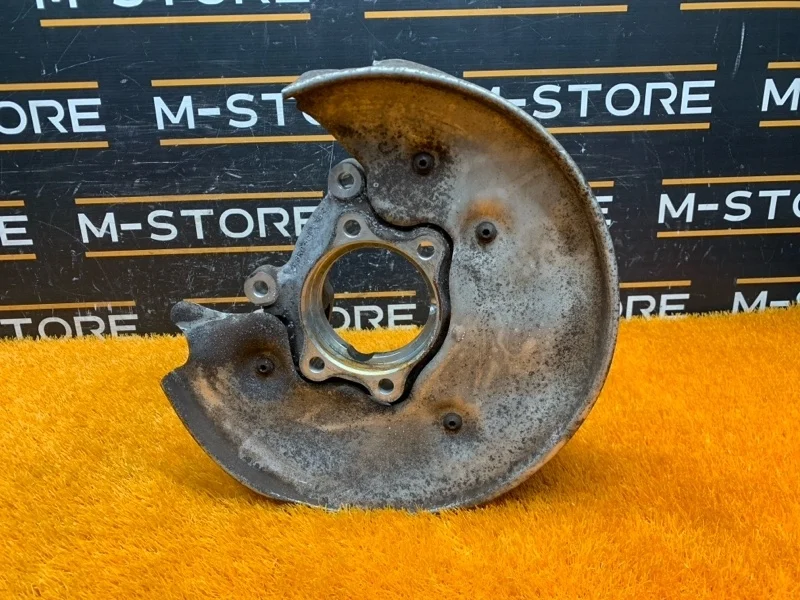 Кулак поворотный Audi Q5 2015 8R0505431F 8R CNCD, задний левый