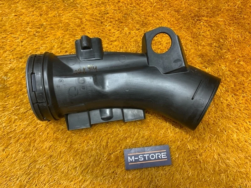 Патрубок воздушного фильтра Bmw X5 2014 13717605585 F15 N55B30A