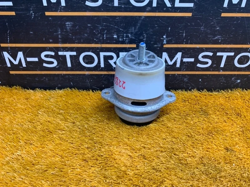 Подушка двигателя Volkswagen Touareg 2011 7P6199131 7P CGRA, правая