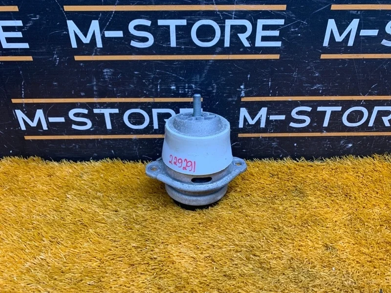 Подушка двигателя Volkswagen Touareg 2011 7P6199131 7P CGRA, левая