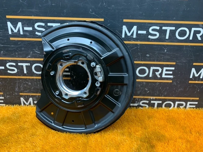 Кулак поворотный Mercedes-Benz E-Class 2013 A2123500141 W212 276.952, задний левый