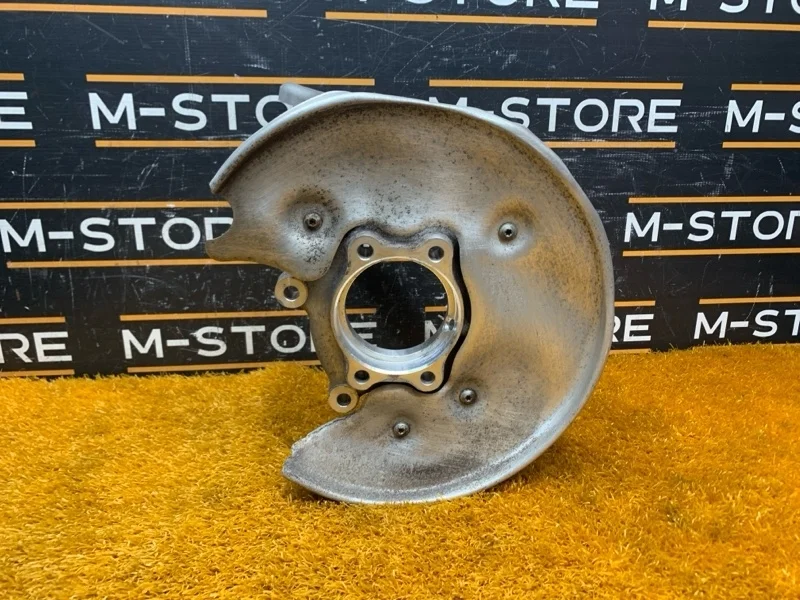 Кулак поворотный Audi A4 2013 8K0505432AR B8/8K CDN, задний правый