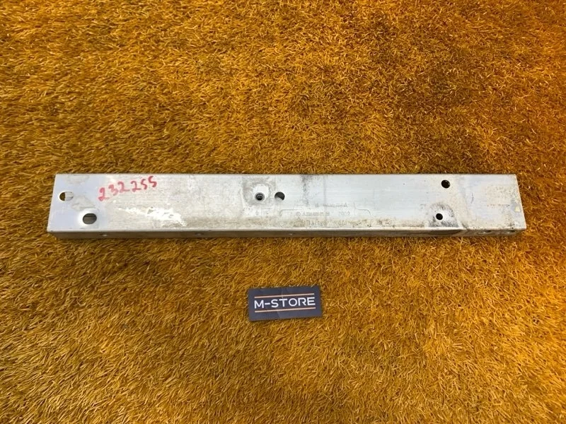 Кронштейн радиатора Mercedes-Benz B-Class 2012 A2466280129 W246 270.910, левый