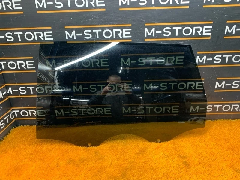 Стекло боковое Audi Q7 2011 4L0845205A 4LB CJTC, заднее левое