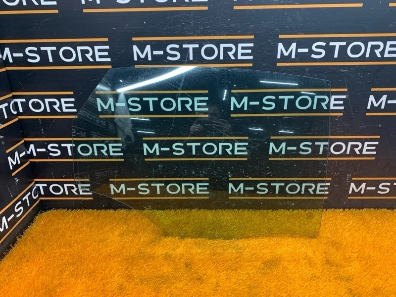 Стекло боковое Audi A6 2012 4G5845206 C7/4G CHJA, заднее правое