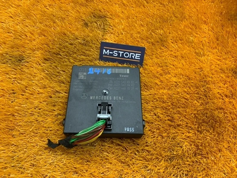 Блок управления ZGW (Центральный межсетевой преобразователь) Mercedes-Benz S-Class 2008 A2215408362 W221 273.961