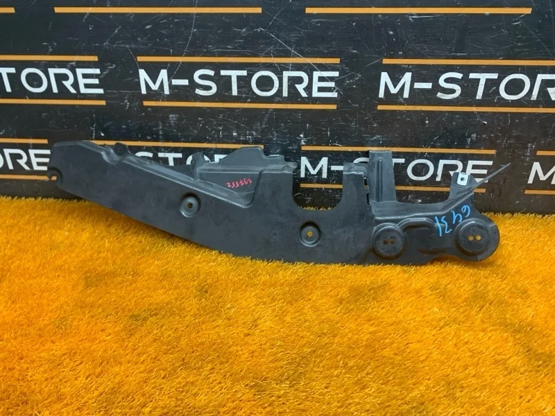 Кожух рулевой колонки Bmw X5 2014 51757325400 F15 N55B30A, правый