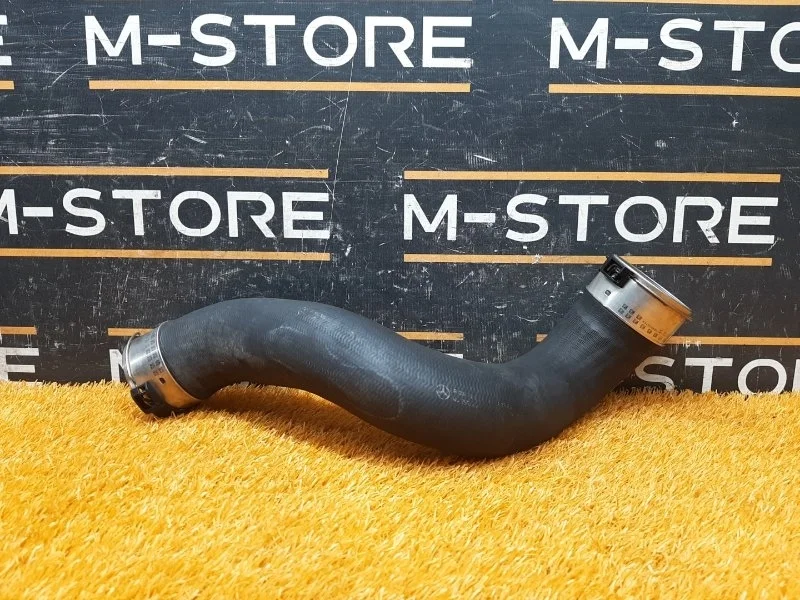 Патрубок интеркулера Mercedes-Benz C-Class 2013 A2045282582 W204 271.820