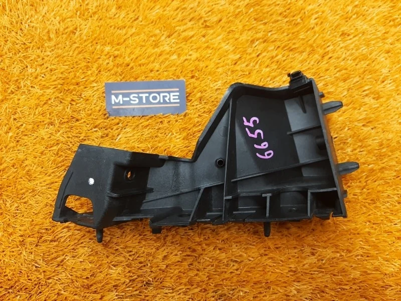 Крепление бампера Audi Q5 2015 8R0807283C 8R CNCD, переднее левое