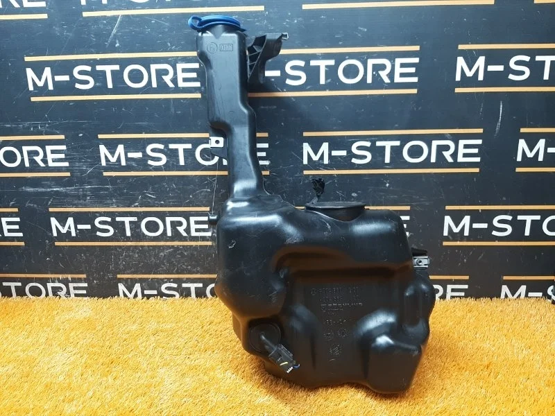 Бачок омывателя Mercedes-Benz C-Class 2013 A2048601960 W204 271.820