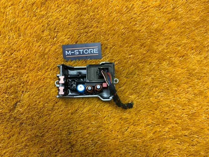 Регулятор отопителя Mercedes-Benz C-Class 2005 A2308210251 W203 271.946