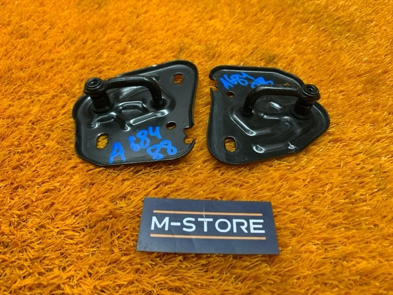 Скоба капота Audi A6 2012 4G0823186 C7/4G CHJA