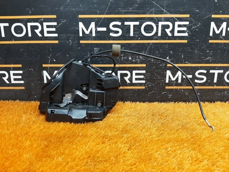 Замок двери Mercedes-Benz E-Class 2008 A2117300635 W211 272.964, задний правый