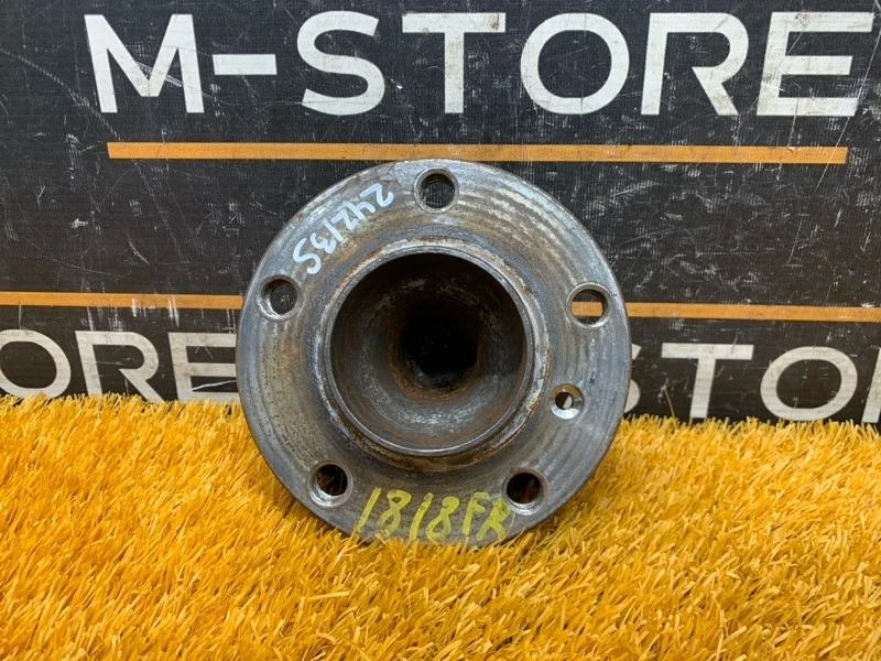 Ступица Bmw 5-Series 2012 31206872888 F10 N47D20C, передняя правая