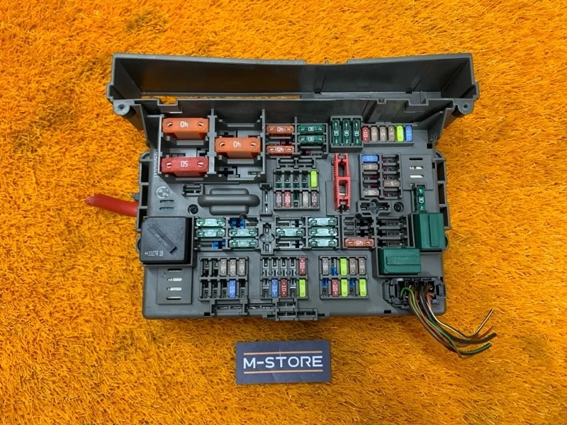 Блок предохранителей Bmw X1 2010 9119445 E84 N46B20B