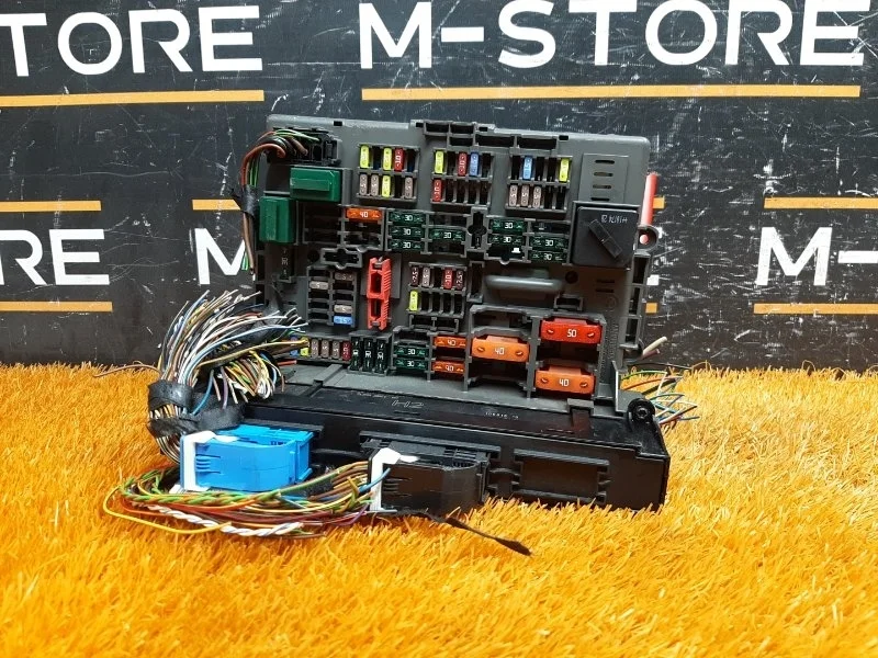 Блок предохранителей Bmw X1 2010 9119445 E84 N46B20B