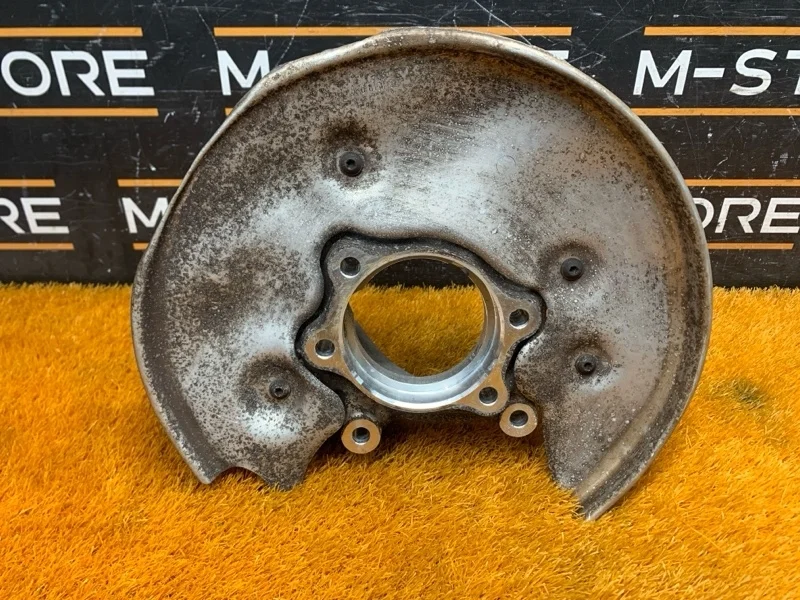 Кулак поворотный Audi A7 2011 8R0505432F C7/4G CGWB, задний правый