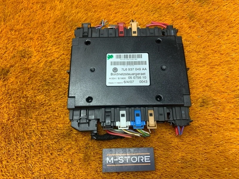Блок комфорта Volkswagen Touareg 2007 7L6937049AA 7L BHK
