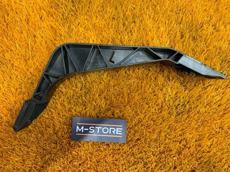 Кронштейн радиатора Audi Q3 2012 8U0805527 8U CPSA, левый