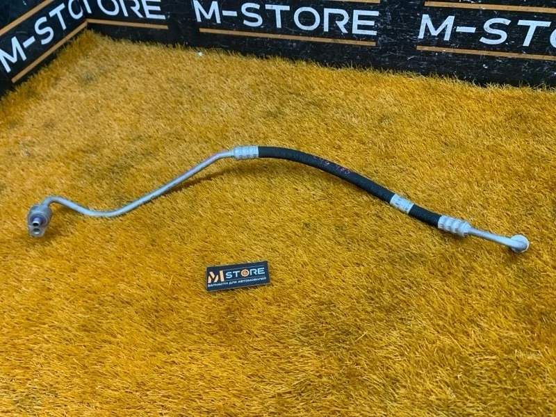 Трубка кондиционера Mercedes-Benz C-Class 2014 A2058305702 W205 274.920