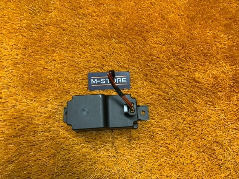 Преобразователь напряжения Mercedes-Benz C-Class 2015 A2059052809 W205 274.920