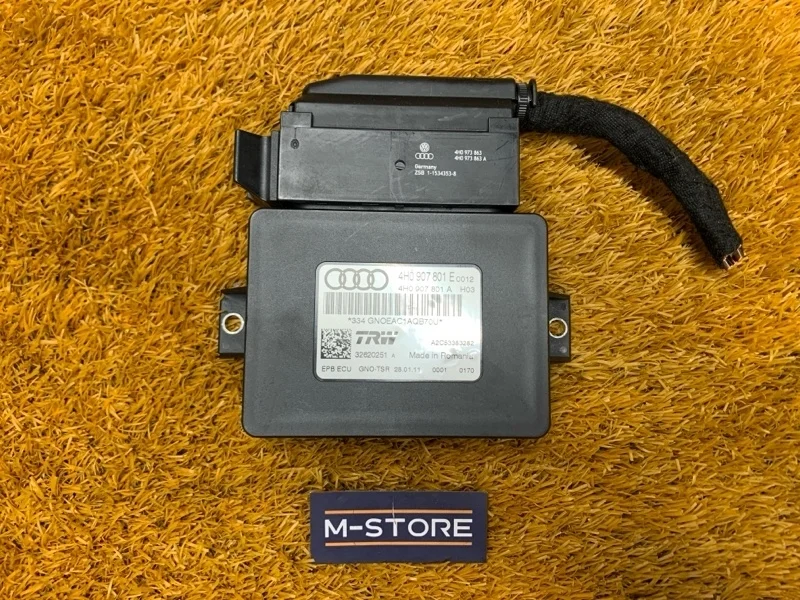 Блок управления стояночным тормозом Audi A7 2011 4H0907801E C7/4G CGWB